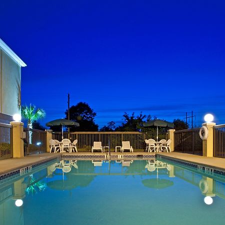 Holiday Inn Express & Suites Milton East I-10 By Ihg Экстерьер фото