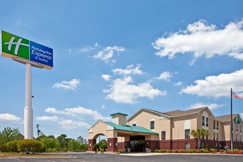 Holiday Inn Express & Suites Milton East I-10 By Ihg Экстерьер фото